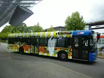 Der Solaris U 12 mit seiner neusten Werbung für den Wochenmarkt in Delmenhorst.