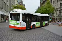 HH-JA 561 ist am 11.07.2015 auf der Linie 112 unterwegs. Aufgenommen wurde ein Mercedes Benz Citaro Facelift / Hamburg Rathausmarkt.

