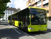 Ein Mercedes-Benz Citaro Facelift Gelenkbus von LIEmobil (PostAuto Schweiz AG) am 25.7.2015 an der Haltestelle Feldkirch Bahnhof.