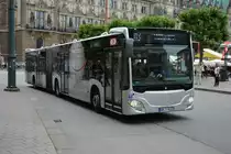 HH-V 9022 fährt am 11.07.2015 auf der Linie M3. Aufgenommen wurde ein Mercedes Benz Citaro der 2. Generation / VHH / Hamburg Rathausmarkt.
