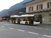Scania/Hess K320 UB der AAGU im Einsatz auf der Linie 1 (Kfl. 60.401, Göschenen, Bahnhof - Füelen Gruonbach).
Hier zu sehen am 21.7.2015 an der Haltestelle Erstfeld Bahnhof.