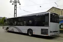 RARITÄT: Solaris Urbino 10,9  Verkehrsbetriebe Karlsruhe , eine von derzeit vier niedrigen Sonderanfertigungen mit Klimaanlage im Heck (statt Rückbank) und 2,40 m Breite für die Bulacher Unterführung, Karlsruhe 29.07.2015 