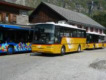 PostAuto Graubünden, 7000 Chur: Neoplan N312 K Euroliner (2003) GR 102'323 am 22.Juli 2015 bei 7516 Maloja Posta (GR)