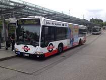 VHH Wg.0505 MB O 530 auf Linie 275, Bf. Rahlstedt am 13.07.15