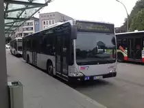 VHH Wg.1101 MB O 530 II auf Linie 275, Bf. Rahlstedt am 13.07.15