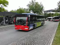 MB O 530 Dahmetal Wg.302 ex Wien, auf Linie 264 am Bf. Rahlstedt, 13.07.15