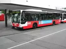 HHA 2506 MB O 530 auf Linie 351 am S Wilhelmsburg, 12.07.15