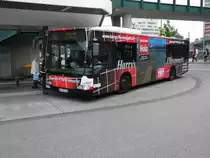 HHA 2622 MB O 530 II auf Linie 152 am S Wilhelmsburg, 12.07.15