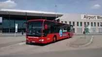 Mercedes-Benz O 530 II (Citaro Facelift) als Shuttelbus nach Düsseldorf Hauptbahnhof am Flughafen Weeze.(6.8.2015)
