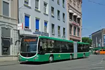 Mercedes Citaro 7008 auf der Linie 30 wartet an der Endstation am Bahnhof SBB. Die Aufnahme stammt vom  11.07.2015.