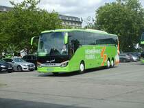 Setra S 517 HD - GTH W 93 - in Berlin, ZOB am Funkturm - am 27-Juli-2015 --> Fahrzeug gehört: Wollschläger & Partner GmbH, Laucha