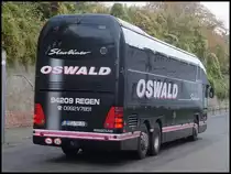 Neoplan Starliner von Oswald aus Deutschland im Stadthafen Sassnitz am 27.10.2013
