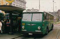 BVB: FBW Wagen Nr. 38 mit Kennzeichen BS 1938 auf der Tram Ersatzlinie 7 Bahnhof SBB - Binningen  im November 1985.
Foto: Walter Ruetsch