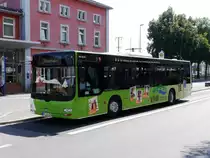 Südbadenbus - MAN Lion`s City  FR.JS  427 vor dem Bahnhof in Singen am 02.08.2015