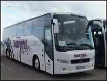 Volvo 9700 von Vokuhl Reisen aus Deutschland im Stadthafen Sassnitz am 27.10.2013