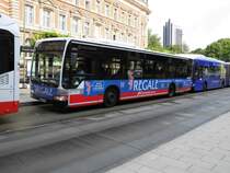 HHA 6933 MB O 530 II auf Linie 34, Stephansplatz am 13.07.15