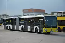 MA-MB 190 steht am 01.09.2015 auf dem Omnibusbetriebshof Berlin Spandau. Aufgenommen wurde ein Mercedes Benz O530 CapaCity L.
