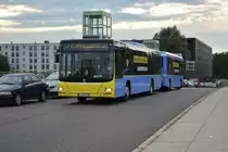 M-VG 4916 ist am 03.09.2015 zum Test auf der BVG Linie 236. Aufgenommen wurde ein MAN Lion's City mit Göppel Anhänger / Berlin Spandauer-See-Brücke.
