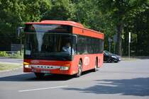 UER-B 506 fährt am 03.08.2014 für die S-Bahn Berlin Schienenersatzverkehr zwischen S-Bahnhof Olympiastadion und Rathaus Spandau. Aufgenommen wurde ein Setra S 415 NF / Glockenturmstraße Berlin.
