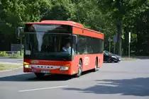 UER-B 506 fährt am 03.08.2014 für die S-Bahn Berlin Schienenersatzverkehr zwischen S-Bahnhof Olympiastadion und Rathaus Spandau. Aufgenommen wurde ein Setra S 415 NF / Glockenturmstraße Berlin.
