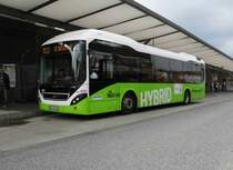 Jasper Wg. 8197 Volvo 7900 Hybrid auf M23, U/S Barmbek am 13.07.15