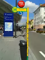 Bushaltestelle Salzburg Hauptbahnhof (Weiserstraße) am 18.8.2015
