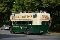 B-ZX 311H fährt am 03.08.2014 durch Berlin als Stadtrundfahrt. Aufgenmommen am Olympiastadion in Berlin.
