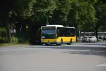 B-RG 8660 fährt am 03.08.2014 für die S-Bahn Berlin Schienenersatzverkehr zwischen S-Bahnhof Olympiastadion und Rathaus Spandau. Aufgenommen wurde ein Mercedes Benz Citaro Facelift / Glockenturmstraße Berlin.
