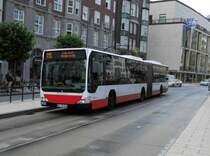 HHA 7819 MB O 530 II G auf M5, Stephansplatz am 13.07.15
