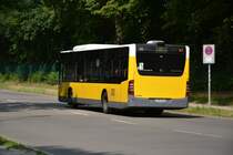 B-RG 8660 fährt am 03.08.2014 für die S-Bahn Berlin Schienenersatzverkehr zwischen S-Bahnhof Olympiastadion und Rathaus Spandau. Aufgenommen wurde ein Mercedes Benz Citaro Facelift / Glockenturmstraße Berlin.

