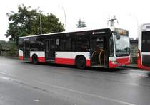 HHA 1207 MB O 530 II auf Linie 142, Bf. Harburg am 14.07.15