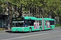 MAN Bus 772 auf der Linie 36 fährt zur Haltestelle am Badischen Bahnhof. Die Aufnahme stammt vom 09.08.2015.