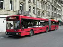 Bern mobil - MAN Gelenkbus Nr.230  BE 513230 eingeteilt auf der Linie 13 unterwegs in der Stadt Bern am 05.07.2008