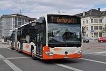 Mercedes Citaro 37 auf der Linie 1 fährt zur Haltestelle beim Bahnhof Solothurn. Die Aufnahme stammt vom 05.09.2015.