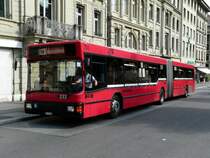 Bern mobil - MAN Gelenkbus Nr.233  BE 513233 eingeteilt auf der Linie 14 unterwegs in der Stadt Bern am 05.07.2008