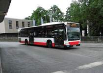 HHA 2727 MB O 530 II auf Linie 241, Bf. Harburg am 14.07.15