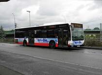 HHA 2810 MB O 530 II auf Linie 142, Bf. Harburg am 14.07.15