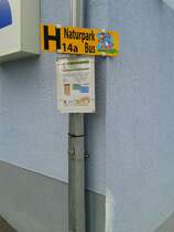 Naturparkbushaltestelle Techendorf, Alpensport/Sparmarkt am 13.9.2015
