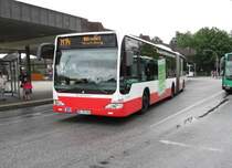 HHA 7303 MB O 530 II G auf M14, Bf. Harburg am 14.07.15