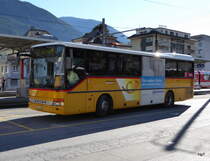 Postauto - Setra S 313 UL  VS  241976 beim Bahnhof Brig am 06.09.2015
