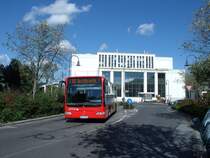 MB O 530 II G - DD RV 7304 - Wagen 7304 - in Radeberg, Bahnhofstraße (im Hintergrund, die Radeberger Brauerei) - am 19-September-2015 --> Fotosonderfahrt