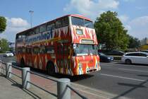 B-Z 2329H (Büssing DE 71) fährt am 04.09.2015 auf der Linie 218 zur Pfaueninsel. Aufgenommen am ZOB in Berlin.
