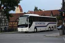 MAN Lions Coach Reisebus am 23.9.2015 in Dresden - Loschwitz.