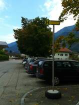 Hier zu sehen ist die am 14.9.2015, von der OGV neu eingeführte Bushaltestelle Dellach im Drautal Gemeinde. Aufgenommen am 2.10.2015. (Kfl. 5021)