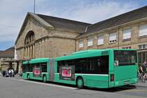 MAN Bus 778 auf der Linie 30 wartet an der Endstation am Badischen Bahnhof. Die Aufnahme stammt vom 12.07.2015.