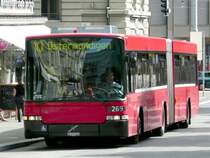 Bern mobil - Hess-Volvo Gelenkbus Nr.269 BE 572269 eingeteilt auf der Linie 10 Ostermundigen unterwegs in Bern am 05.07.2008