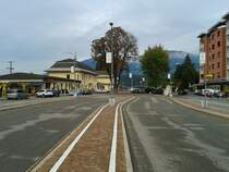 Blick auf die Haltestelle Spittal-Millstättersee Bf/Bbf am 6.10.2015. Diese Haltestelle Liegt auf den Kfl. 5021 (bis Sommerferienbeginn 2015), 5108, 5110, 5112, 5121, 5128, 5130, 5132, 5138, 5140, 5171, 9505, 9524, und 9902.