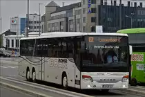 . Setra S 415 UL von Bohr Reisen, gesehen am Bahnhof in Luxemburg.  16.10.2015 
