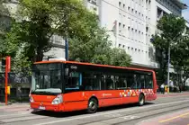 Slowakei / Stadtbus Bratislava: IRISBUS Citelis 12M - Wagen 2342 (mit Schiebefenstern), aufgenommen im Mai 2015 an der Haltestelle  Blument�l  in Bratislava.
