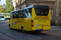 Dieser IVECO Kleinbus (MG-HM 2000) fährt am 06.10.2015 durch Lindau.